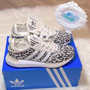 SOLD SRY! ADIDAS✖️Cheetah Print Swift Run Sneakers NIB